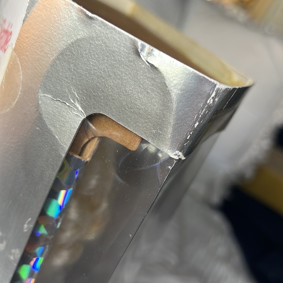 RARE RED BOTTOM HAPPY HOLIDAYS BARBIE SPECIAL EDITION VINTAGE 1992 DOLL - Picture 10 of 14